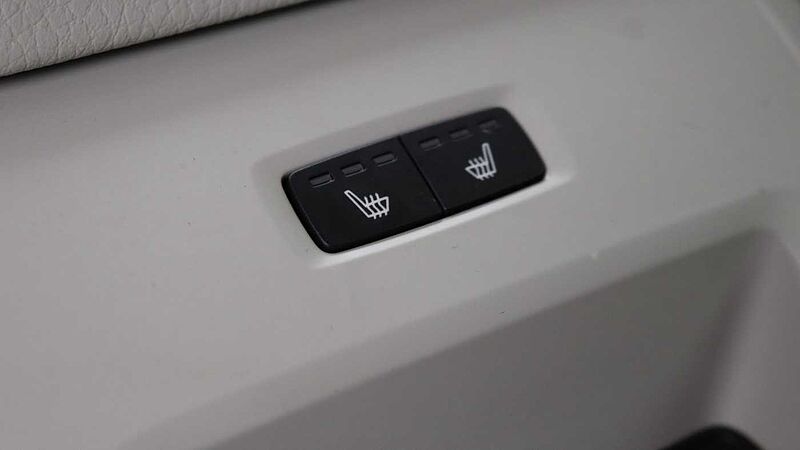 Volvo V60 Cross Country B5 (P) AWD (Park Camera, Blond Leather, Low Mileage, Lovely Car)