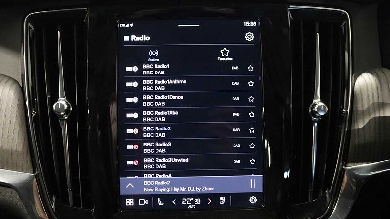 Volvo V90 Cross Country B5 (P) AWD (Lounge & Climate Pack, Sunroof, 360 Camera, Pilot Assist, BLIS)