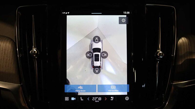 Volvo V90 Cross Country B5 (P) AWD (Lounge & Climate Pack, Sunroof, 360 Camera, Pilot Assist, BLIS)