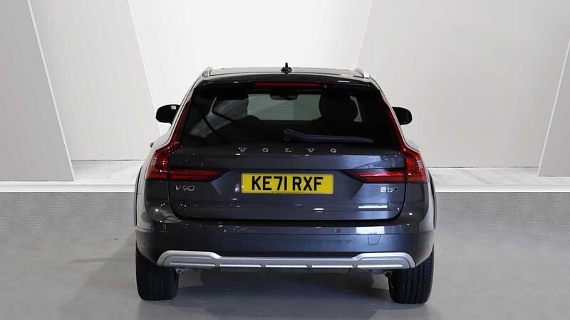 Volvo V90 Cross Country B5 (P) AWD (Lounge & Climate Pack, Sunroof, 360 Camera, Pilot Assist, BLIS)