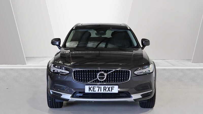 Volvo V90 Cross Country B5 (P) AWD (Lounge & Climate Pack, Sunroof, 360 Camera, Pilot Assist, BLIS)