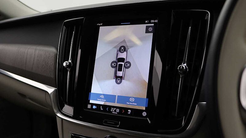 Volvo V90 Cross Country B5 (D) AWD Plus (Blond Leather, Harman/Kardon Sound, 360 Camera)