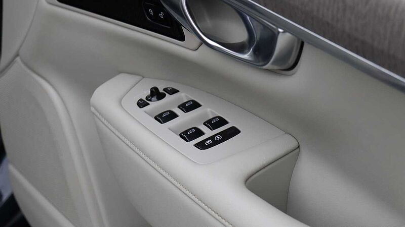 Volvo V90 Cross Country B5 (D) AWD Plus (Blond Leather, Harman/Kardon Sound, 360 Camera)