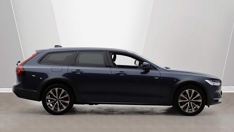 Volvo V90 Cross Country B5 (D) AWD Plus (Blond Leather, Harman/Kardon Sound, 360 Camera)