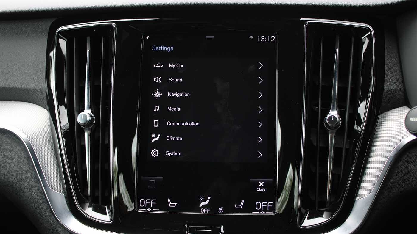 Volvo S60 T8 AWD PHEV R-Design Plus (Xenium & Winter Packs & Harman/Kardon Audio)