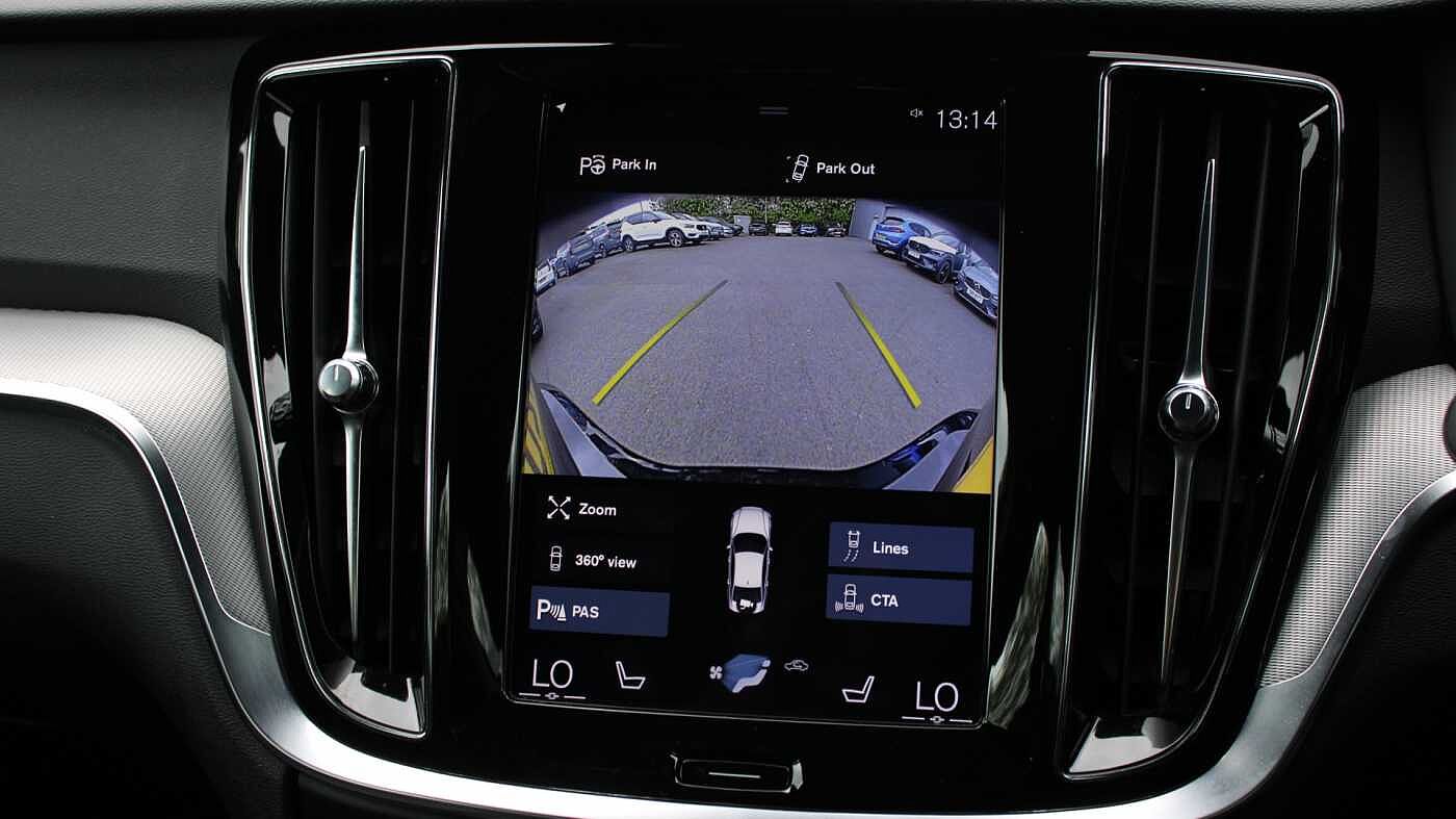 Volvo S60 T8 AWD PHEV R-Design Plus (Xenium & Winter Packs & Harman/Kardon Audio)