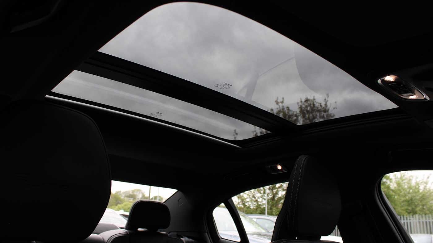 Volvo S60 T8 AWD PHEV R-Design Plus (Xenium & Winter Packs & Harman/Kardon Audio)
