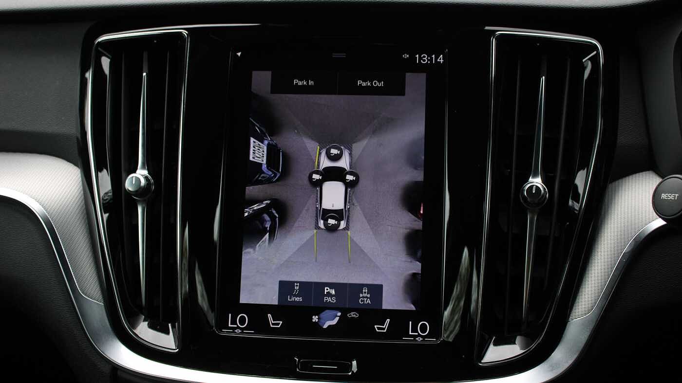 Volvo S60 T8 AWD PHEV R-Design Plus (Xenium & Winter Packs & Harman/Kardon Audio)