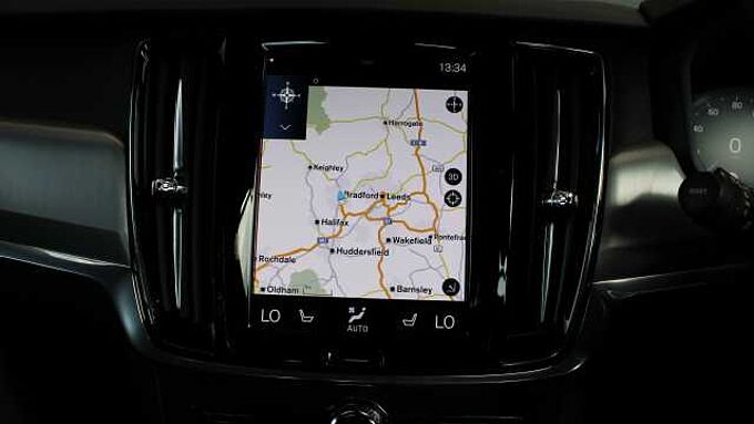 Volvo S90 T4 Momentum Plus (Park Camera, Heated Seats, Pilot Assist)