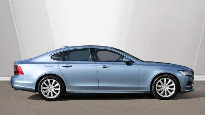 Volvo S90 T4 Momentum Plus (Park Camera, Heated Seats, Pilot Assist)