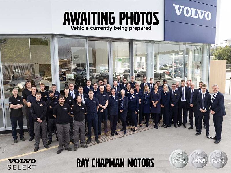 Volvo V90 Cross Country D4 AWD Plus Automatic (Blond Leather, Xenium & Climate Pack, Sunroof, BLIS)