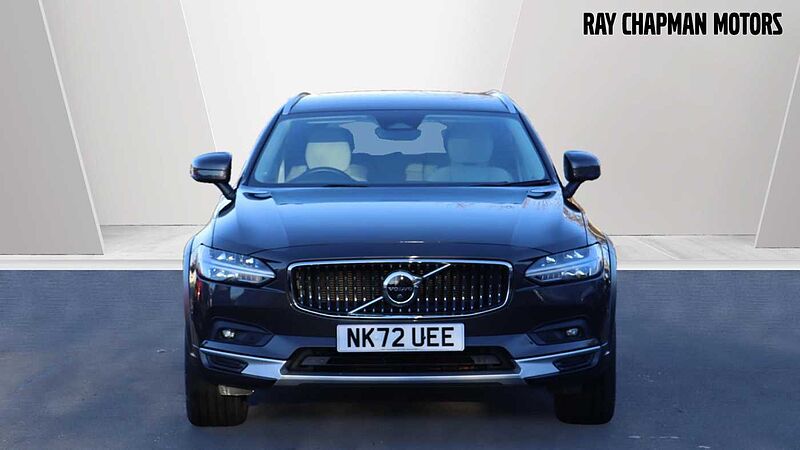 Volvo V90 Cross Country B5 (P) MHEV AWD Plus Auto (360 Camera, Pilot Assist, Blond Leather)