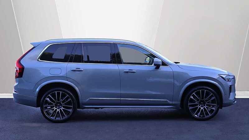 Volvo XC90 T8 AWD Ultra Bright (Bowers & Wilkins Audio, Sunroof, Massage Seats)