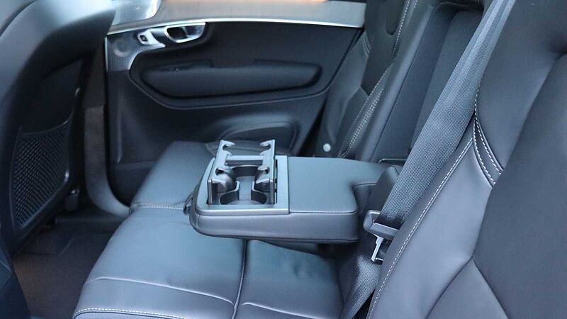Volvo XC90 T8 AWD Ultra Bright (Bowers & Wilkins Audio, Sunroof, Massage Seats)