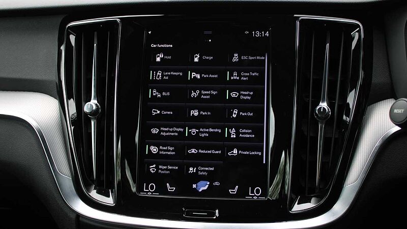 Volvo S60 T8 AWD PHEV R-Design Plus (Xenium & Winter Packs & Harman/Kardon Audio)