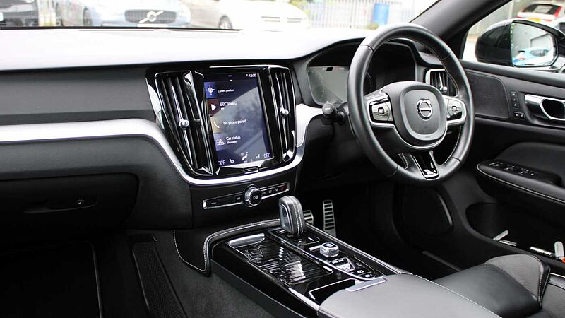 Volvo S60 T8 AWD PHEV R-Design Plus (Xenium & Winter Packs & Harman/Kardon Audio)