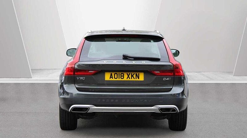 Volvo V90 Cross Country D4 AWD Pro Auto (Blond Leather, Air Suspension, Apple CarPlay, BLIS)