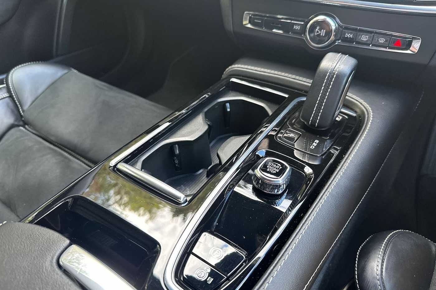 Volvo S90 2.0 T8 Recharge Phev R Design 4Dr Awd Auto