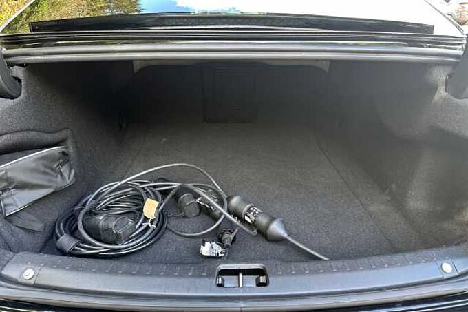 Volvo S90 2.0 T8 Recharge Phev R Design 4Dr Awd Auto
