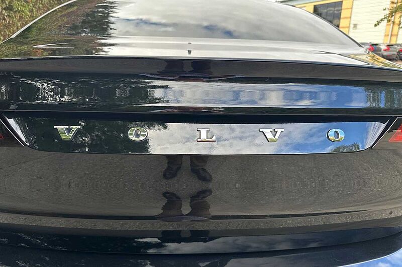 Volvo S90 2.0 T8 Recharge Phev R Design 4Dr Awd Auto