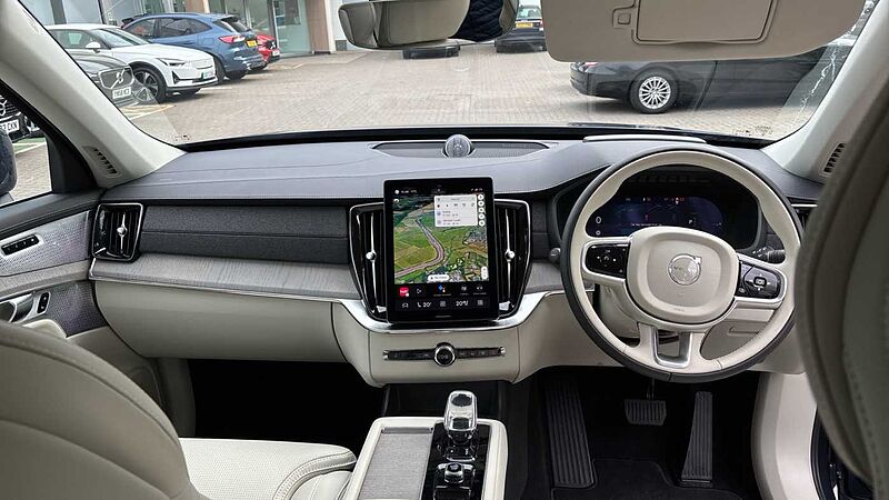 Volvo XC90 Ultra, T8 AWD Plug-in hybrid, Electric/Petrol, Bright, 7 Seats