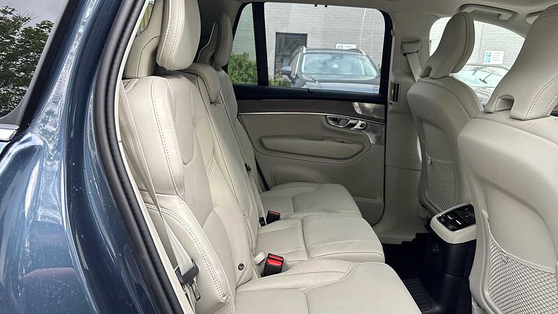 Volvo XC90 Ultra, T8 AWD Plug-in hybrid, Electric/Petrol, Bright, 7 Seats