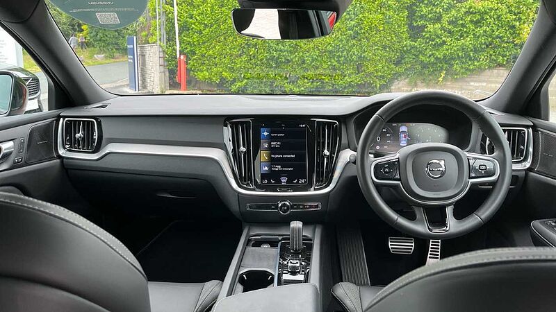 Volvo S60 2.0 B5P R DESIGN 4dr Auto Petrol Saloon