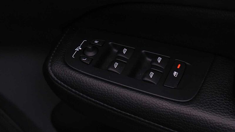 Volvo V60 Cross Country Country, B5 AWD mild hybrid