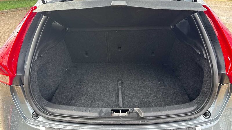 Volvo V40 Cross Country T3 Pro Manual
