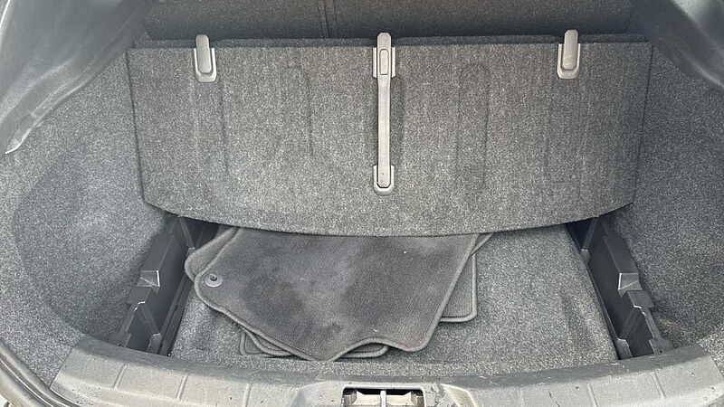 Volvo V40 Cross Country T3 Pro Manual