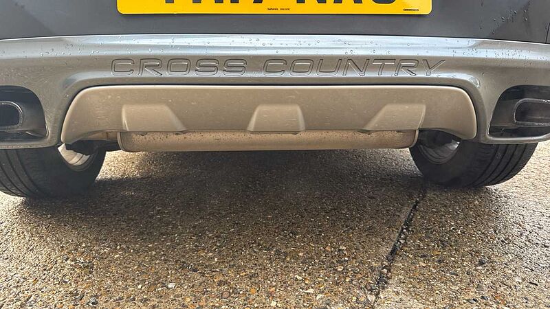 Volvo V40 Cross Country T3 Pro Manual
