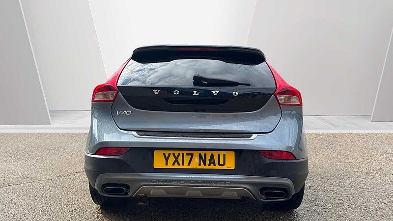 Volvo V40 Cross Country T3 Pro Manual