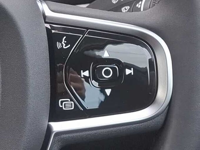 Volvo V90 Plus, T6 AWD Plug-in hybrid, Electric/Petrol, Dark