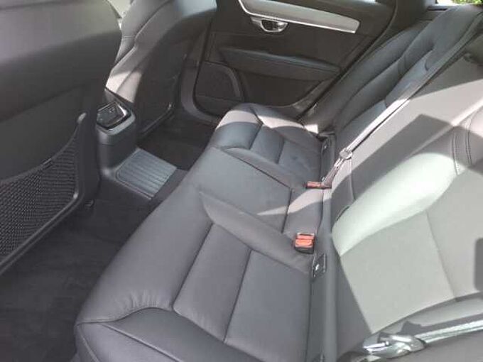 Volvo V90 Plus, T6 AWD Plug-in hybrid, Electric/Petrol, Dark