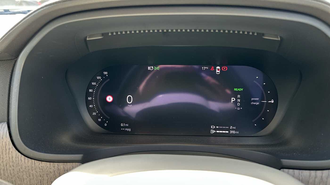Volvo S90 Recharge Plus, T8 AWD plug-in hybrid, Electric/Petrol, Bright