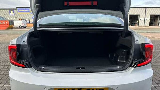 Volvo S90 Recharge Inscription, T8 AWD plug-in hybrid