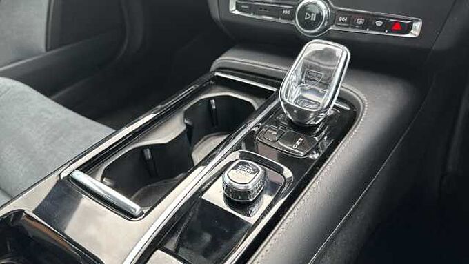 Volvo S90 Recharge Inscription, T8 AWD plug-in hybrid