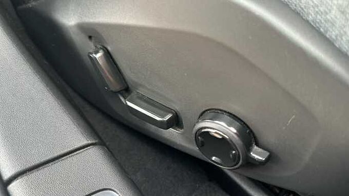 Volvo S90 Recharge Inscription, T8 AWD plug-in hybrid