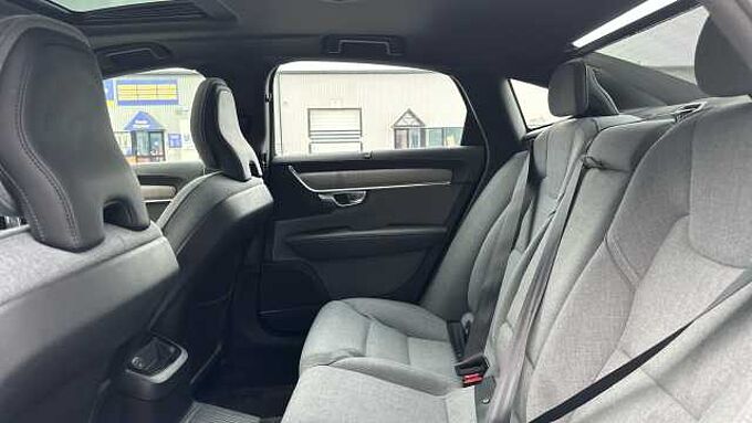 Volvo S90 Recharge Inscription, T8 AWD plug-in hybrid