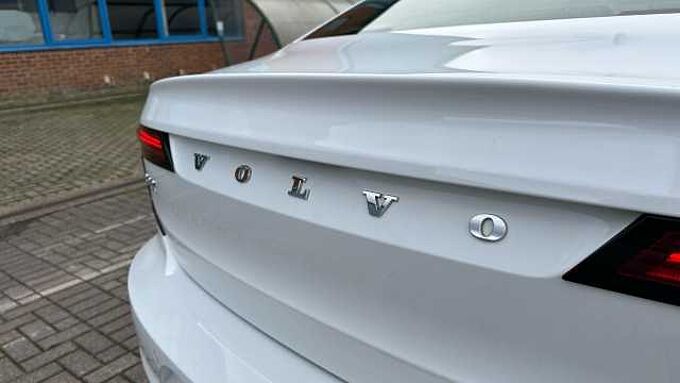 Volvo S90 Recharge Inscription, T8 AWD plug-in hybrid