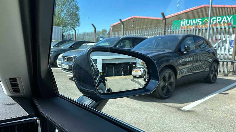 Volvo S90 Recharge Plus, T8 AWD plug-in hybrid, Electric/Petrol, Bright