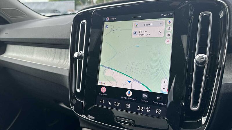 Volvo XC40 Ultra, B3 Mild hybrid, Petrol, Dark